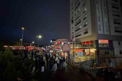 Öğrenci yurdunda yangın paniği: Öğrenciler sokağa döküldü