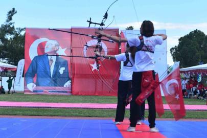 Osmaniye’de 19 Mayıs kutlamaları renkli görüntülere sahne oldu