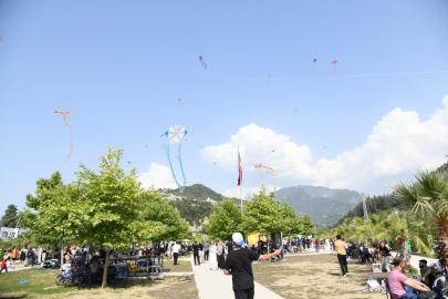 Osmaniye’de uçurtma şenliği festivale dönüştü