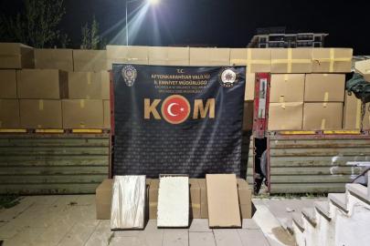 Polis 20 milyon TL’lik kaçak doldurulmuş makaron ele geçirdi
