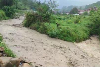 Sağanak sonrası derelerdeki su seviyeleri yükseldi