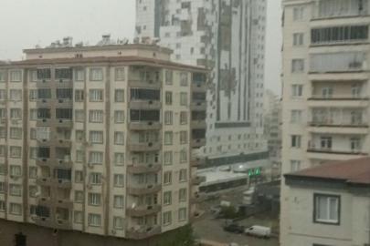Sağanak ve fırtına Bossan Hastanesine büyük zarar verdi