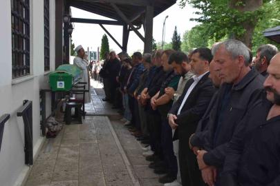 Sakarya’daki fabrika patlamasında hayatını kaybeden işçi toprağa verildi