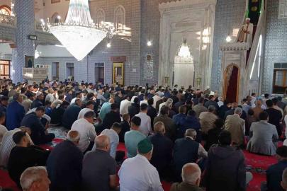 Şanlıurfa’da bayram namazı coşkusu