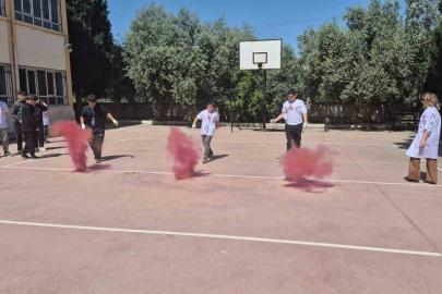 Sarayköylü öğrencilerin bilim fuarı büyük beğeni topladı