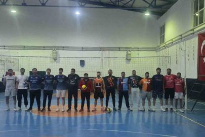Şehit öğretmen anısına yapılan turnuvada play-off’a katılan takımlar belli oldu