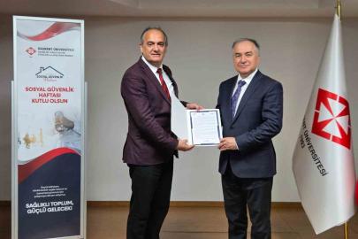 SGK’dan Başkent Üniversitesi Adana Dr. Turgut Noyan Uygulama ve Araştırma Merkezi’ne teşekkür belgesi