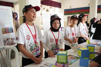 Sındırgı’da kırsal mahallede bilim fuarı heyecanı