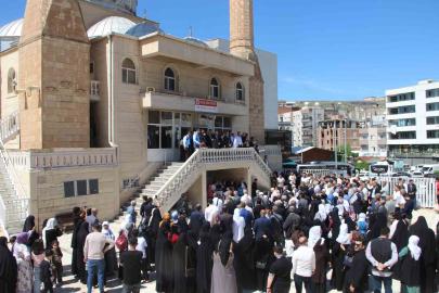 Şırnak’ta 139 hacı adayı kutsal topraklara uğurlandı