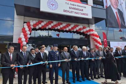 Sivrihisar Devlet Hastanesi, düzenlenen törenle açıldı
