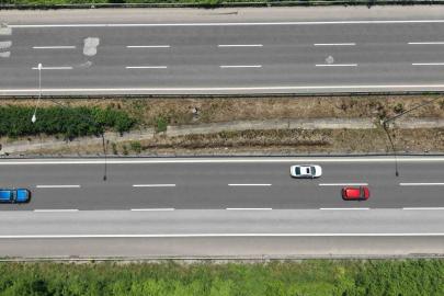 TEM’in Düzce geçişinde arefe günü trafik akıcı ilerliyor