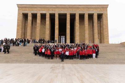TMOK Başkanı Veli Ozan Çakır’dan, Anıtkabir ziyareti