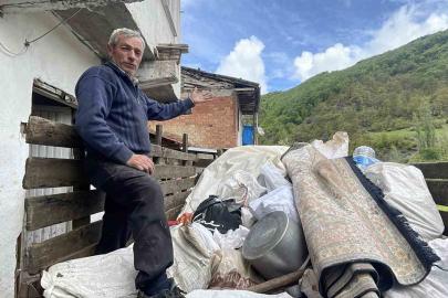 Tokat’ta heyelan riski altındaki köy boşaltılıyor