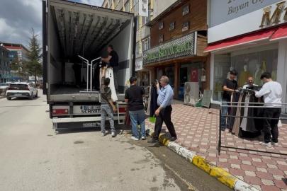 Turhal’da taşkın riskine karşı esnaf kepenk kapattı