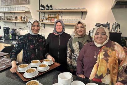 Türkiye’nin ilk ekolojik marketinde vatandaşlara ekşili pilav ikramı