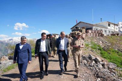 Vali Taşyapan, güvenlik güçleriyle bir araya geldi