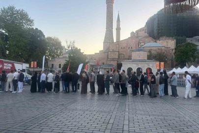Vatandaşlar Kurban Bayramı namazını Ayasofya’da kıldı
