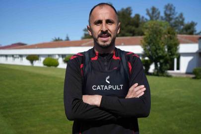 Zeki Yavru: "Futbolu Samsunspor’da bırakmak istiyorum"