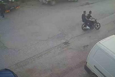 16 yaşındaki sürücü kazada yaralandı