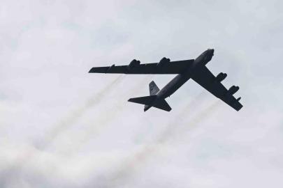 ABD’de B-52 bombardıman uçağı düştü