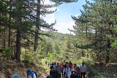 AFDOS, doğa tutkunlarını tarihi ve doğal güzellikleriyle öne çıkan Çukurca’da buluşturdu