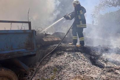 Altınözü’nde bahçede çıkan yangın römorka sıçradı
