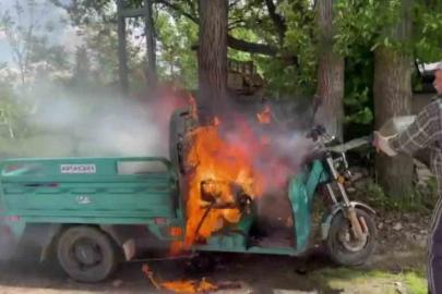 Amasya’da elektrikli motosiklet alev alev yandı