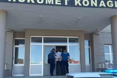 Aranan 3 firari hükümlü Koyulhisar ilçesinde yakalandı