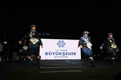Aydın Büyükşehir Belediyesi Konservatuvarı’ndan yıl sonu gösterisi