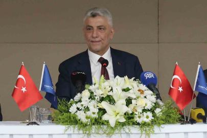 Bakan Bolat: "Türkiye 273 buçuk milyar dolar yıllık ihracat yapan bir ülke konumuna geldi"