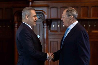 Bakan Fidan, Lavrov ile baş başa görüştü