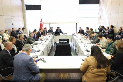 Bakan Kurum, Bonn’da COP31 Ev Sahibi Ülke Anlaşması’nı imzaladı