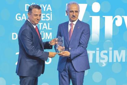 Bakan Uraloğlu Dönüşüm Zirvesi’nde açıkladı: "5G abone sayısı İki buçuk ayda 40 milyonu aştı"