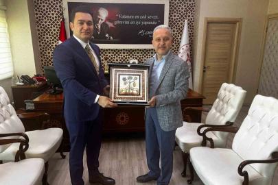 Başsavcı Emre’den Dr. Yılmaz’a veda ziyareti