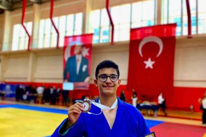 Bilecikli sporcu Türkiye üçüncüsü oldu
