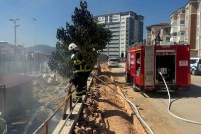 Bilecik’te stadyum inşaat alanında yangın çıktı