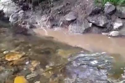 Bolu’da kanalizasyon sularının dereye karışmasına tepki