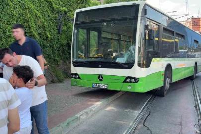 Bursa’da anne ve bebeğine otobüs çarptı: 2 yaralı