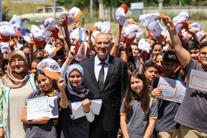 Çamelili öğrenciler karne sevincini Şırnak’taki yaşıtlarıyla birlikte yaşadı