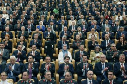 Cumhurbaşkanı Erdoğan: "Gardımızı indirdiğimiz, rehavete kapıldığımız anda bize bu topraklarda hayat hakkı tanımazlar"