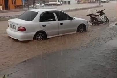 Demirözü’nde sağanak yağış hayatı olumsuz etkiledi