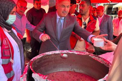 Denizli’de Muharrem ayının bereketi aşure ikramıyla paylaşıldı