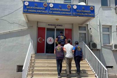 Diyarbakır’da haklarında kesinleşmiş hapis cezası bulunan 141 kişi yakalandı
