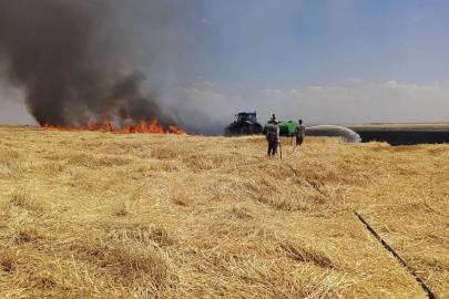 Diyarbakır’da yüzlerce dönüm arazi alevlere teslim oldu