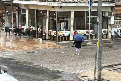 Düzce’de bunaltan sıcakların ardından yağan yağmur serinletti