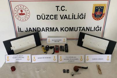 Düzce’de jandarmadan uyuşturucu operasyonu
