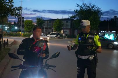 Edirne’de polis ekiplerinden trafik ve asayiş denetimi