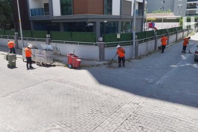 Efeler Belediyesi Temizlik İşleri Müdürlüğü çalışmalarını sürdürüyor