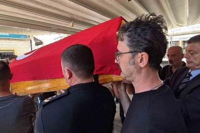 Eşinin öldüğü kazada yaralanan emekli polis, kazadan 3 yıl sonra rahatsızlığı nedeniyle vefat etti