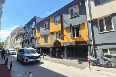 Eskişehir’de 30 yaşındaki genç adam evinde ölü bulundu